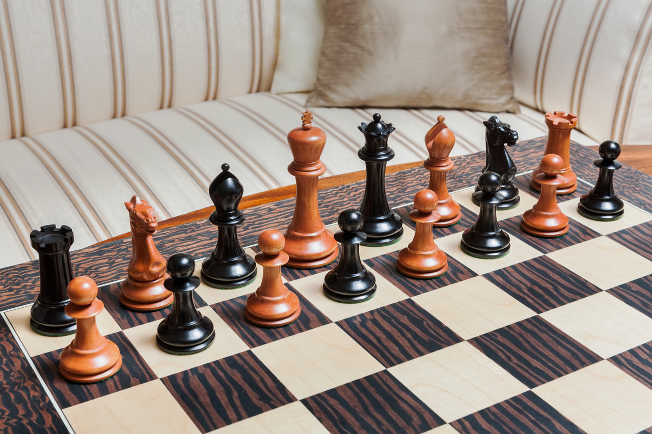 1849 Original Staunton Luxury Chess Pieces in Antiqued Boxwood and Ebony