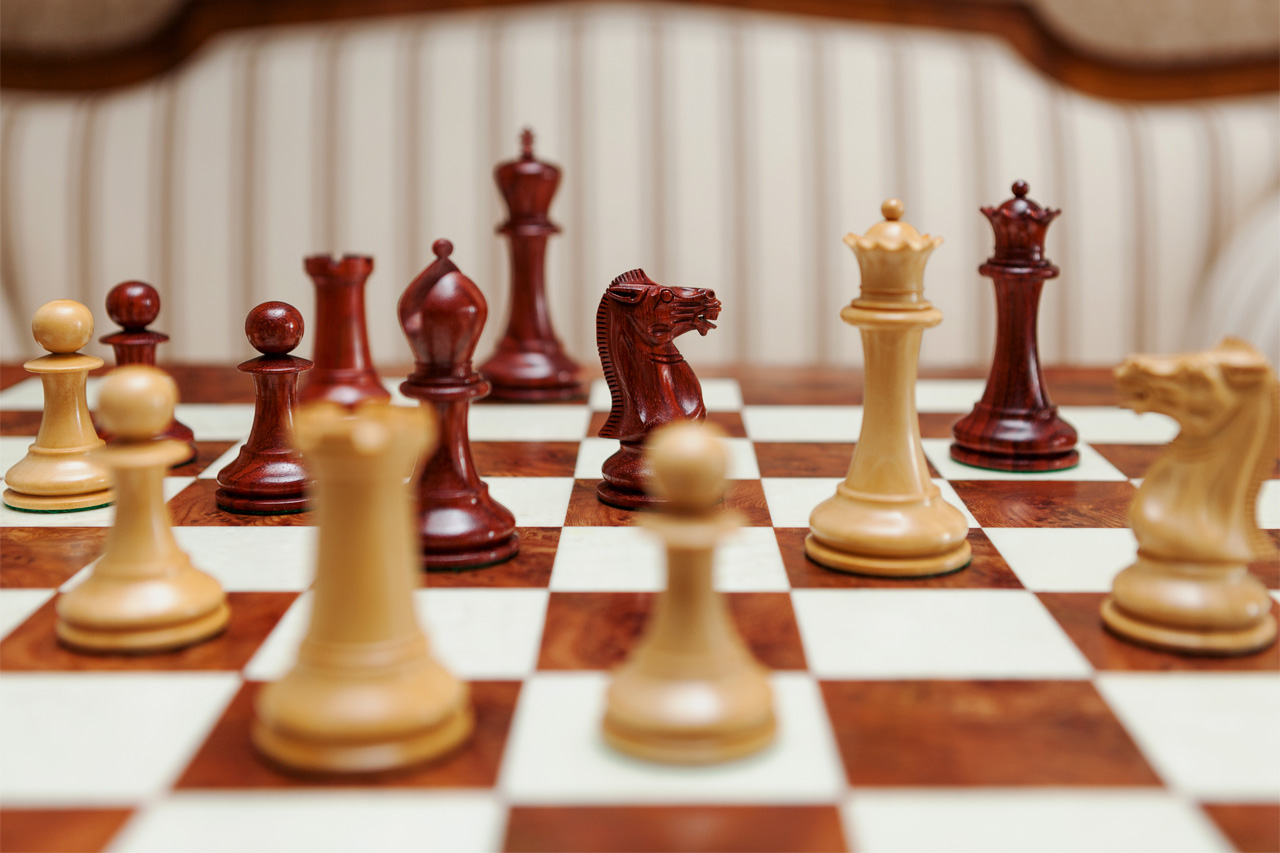 1849 Original Staunton Luxury Chess Pieces in Padauk and Boxwood