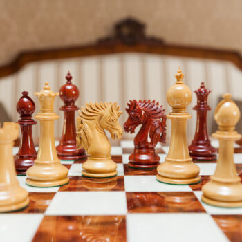 Shown with: 60 cm Da Vinci chess board Duke lacquered padauk and boxwood chess pieces viewed at board level on the 60 cm Da Vinci chess board