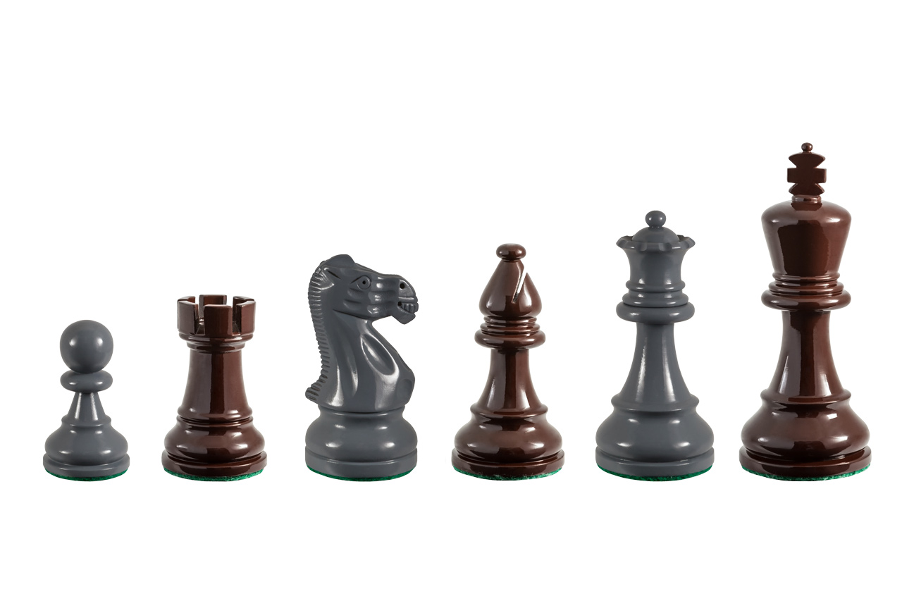 Earl Duo with Grey and Brown chess pieces