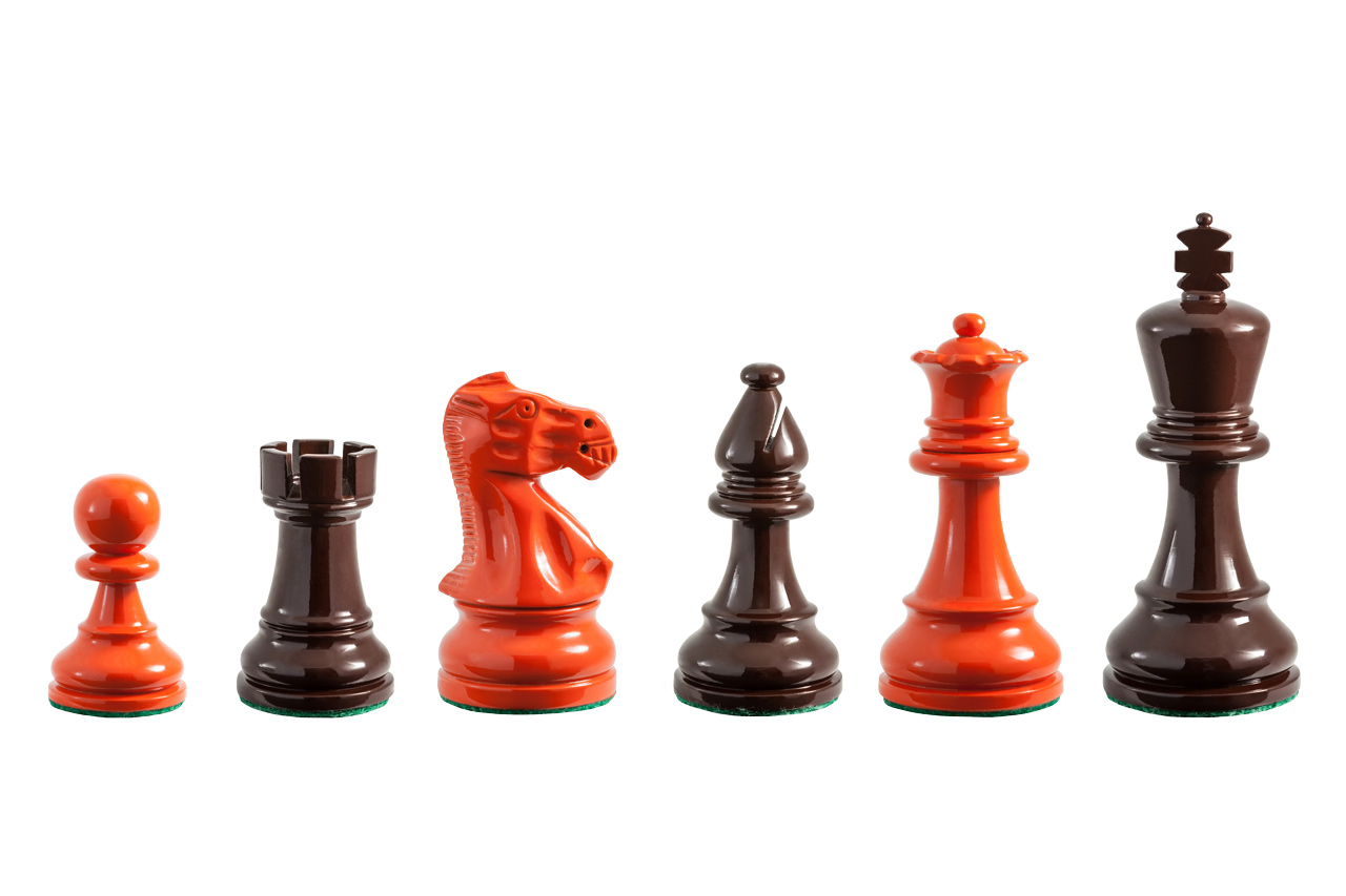Earl Duo with Orange and Brown chess pieces