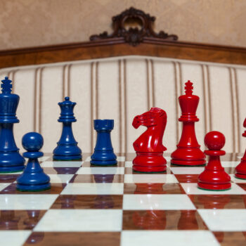 Shown with: 50 cm Cordoba chess board Earl blue and red chess pieces on the 50 cm Cordoba chess board