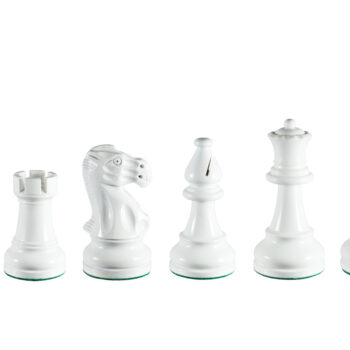 Earl white lacquered boxwood chess pieces