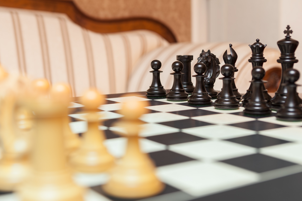 The Florence Series Luxury Chess Pieces in Ebony and Boxwood