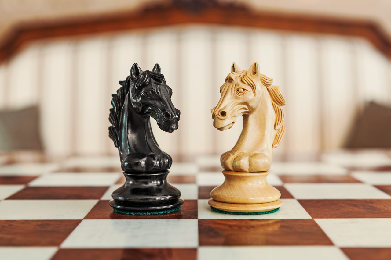 The Florence Series Chess Knights in Ebony and Boxwood
