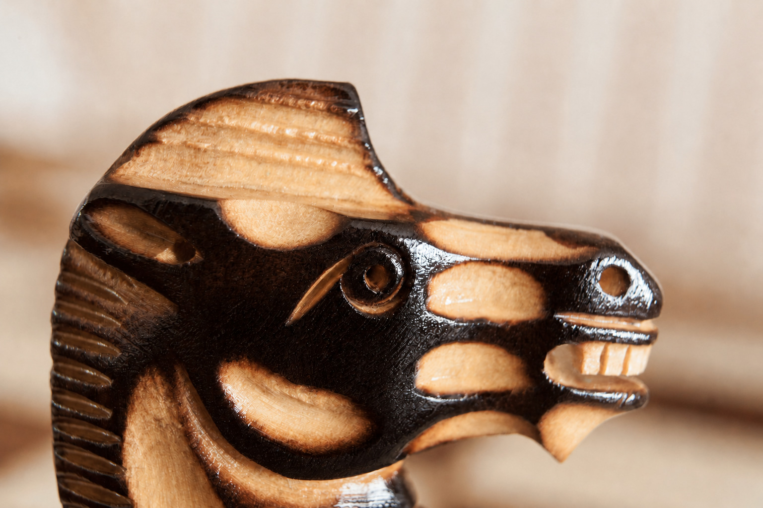 Close-up of a dark Vulcan knight in burnt boxwood